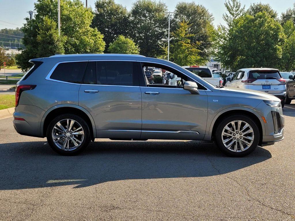 used 2023 Cadillac XT6 car, priced at $32,300
