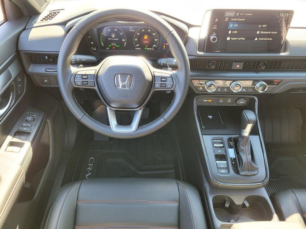new 2026 Honda CR-V Hybrid car, priced at $41,675