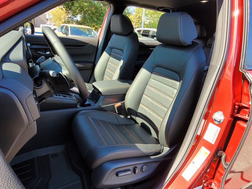 new 2026 Honda CR-V Hybrid car, priced at $40,115