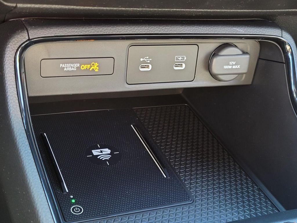 new 2026 Honda CR-V Hybrid car, priced at $40,115