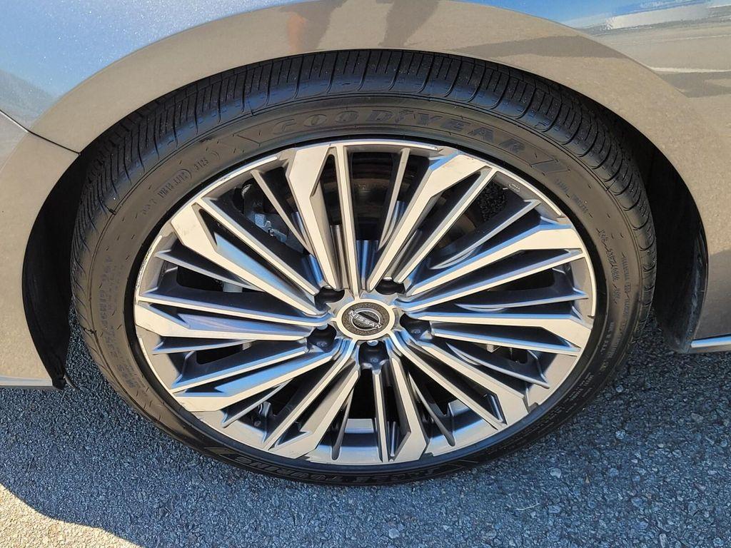 used 2023 Nissan Altima car, priced at $20,000