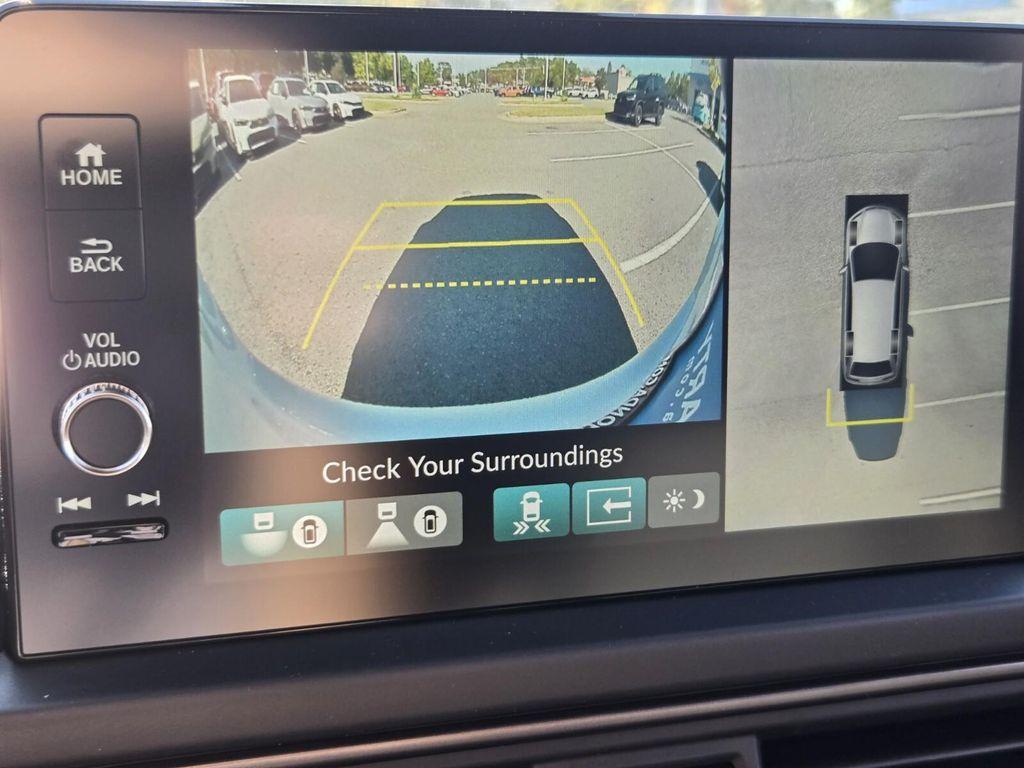 new 2025 Honda Pilot car, priced at $49,859