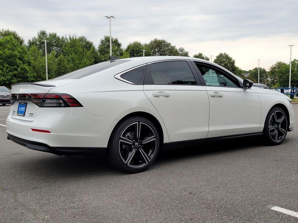 new 2025 Honda Accord Hybrid car, priced at $34,255
