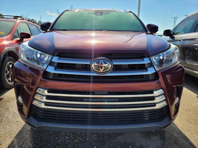 used 2017 Toyota Highlander car, priced at $22,300