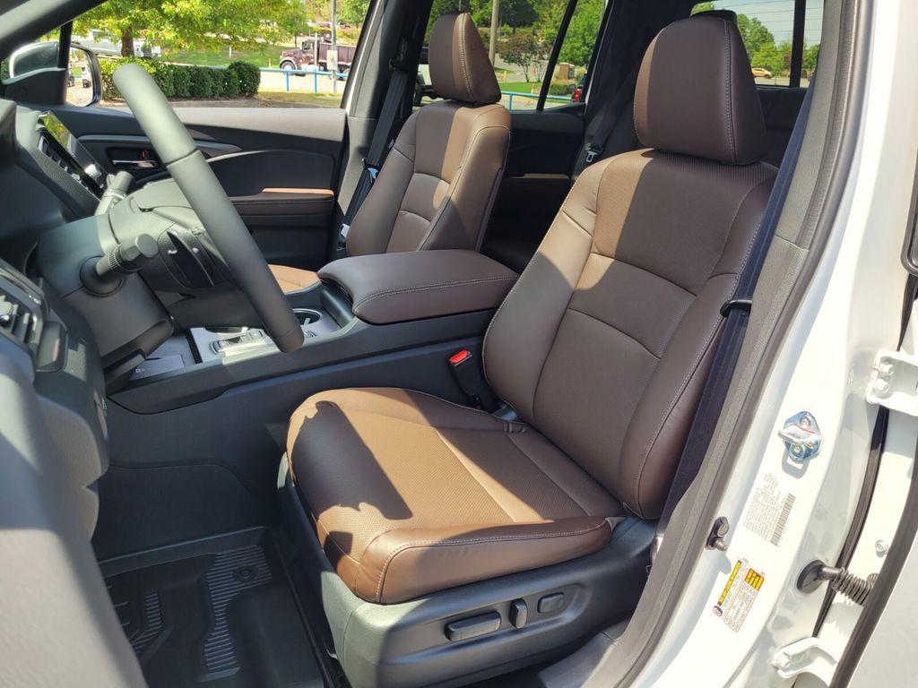 new 2025 Honda Ridgeline car, priced at $42,293