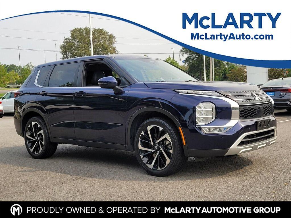 used 2023 Mitsubishi Outlander car, priced at $21,933