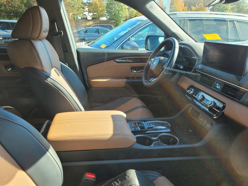 used 2026 Honda Passport car, priced at $49,500