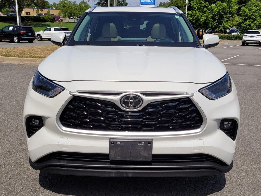 used 2023 Toyota Highlander car, priced at $34,891