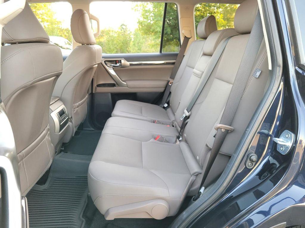 used 2021 Lexus GX 460 car, priced at $39,000