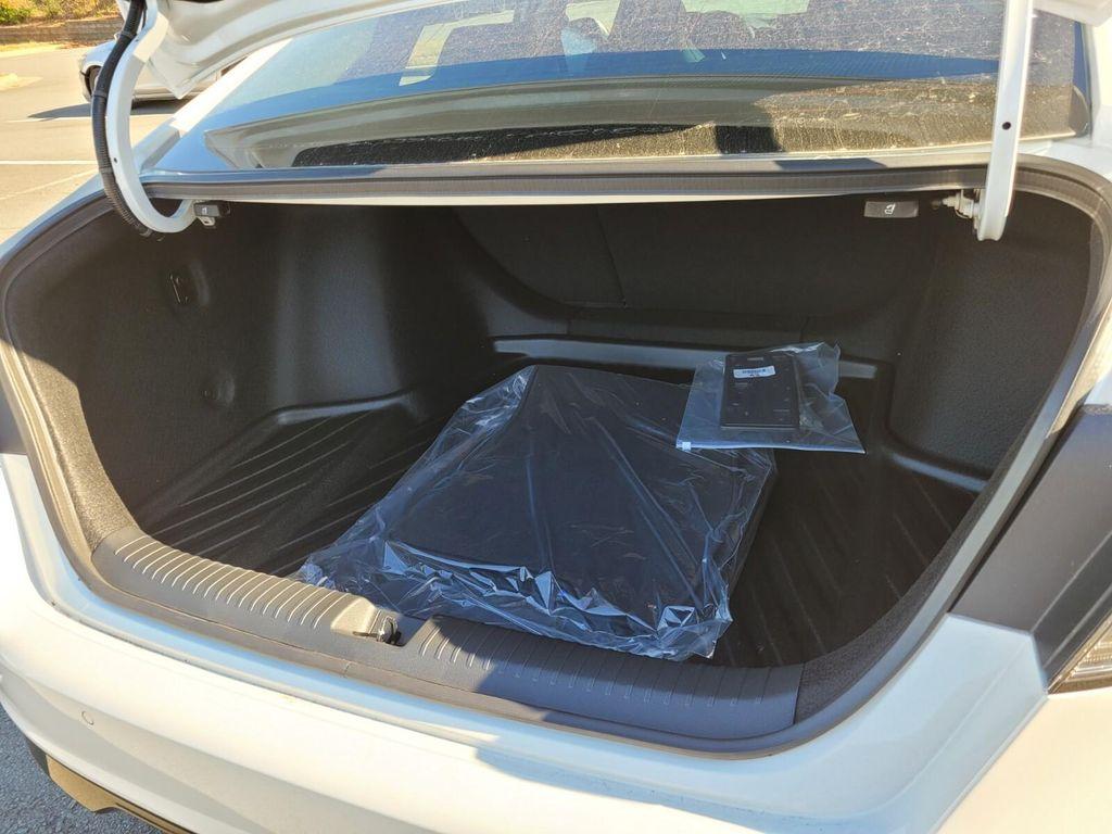 new 2025 Honda Accord Hybrid car, priced at $38,198