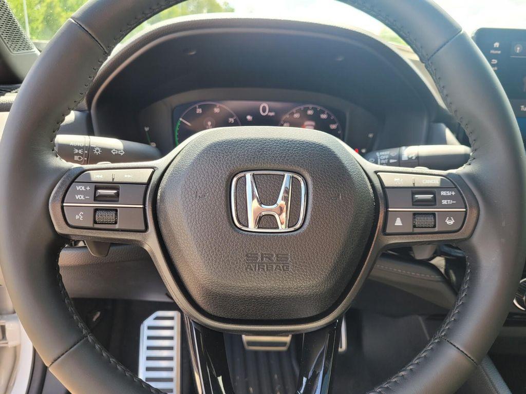 new 2025 Honda Accord Hybrid car, priced at $33,756