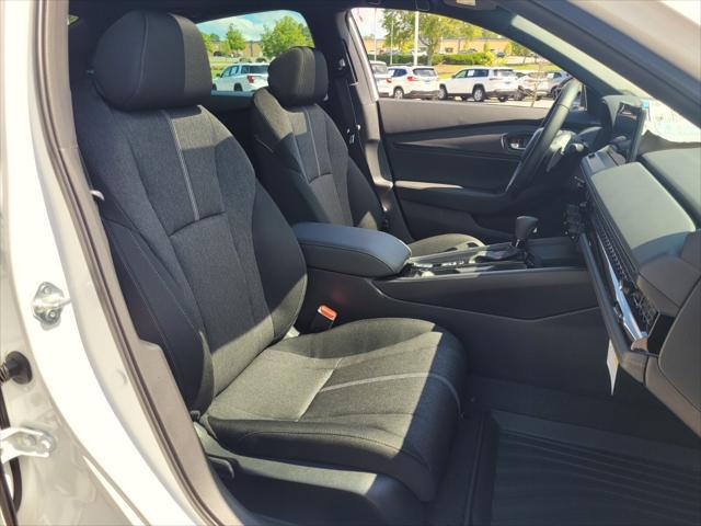 new 2025 Honda Accord Hybrid car, priced at $35,260