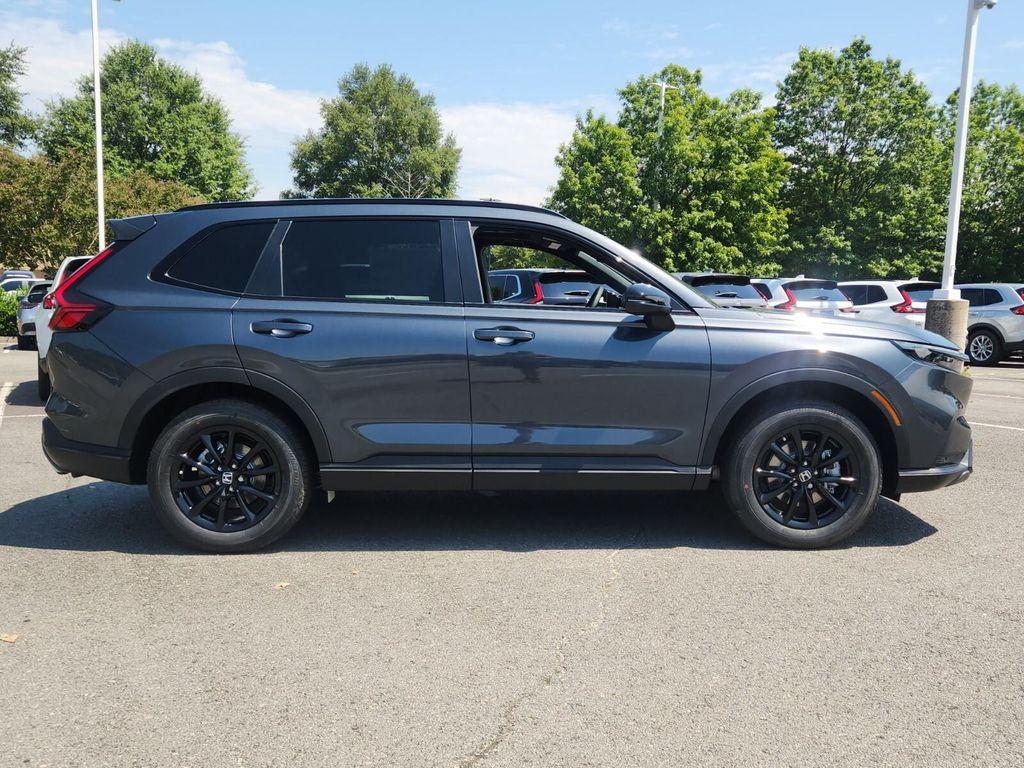 new 2026 Honda CR-V Hybrid car, priced at $41,675