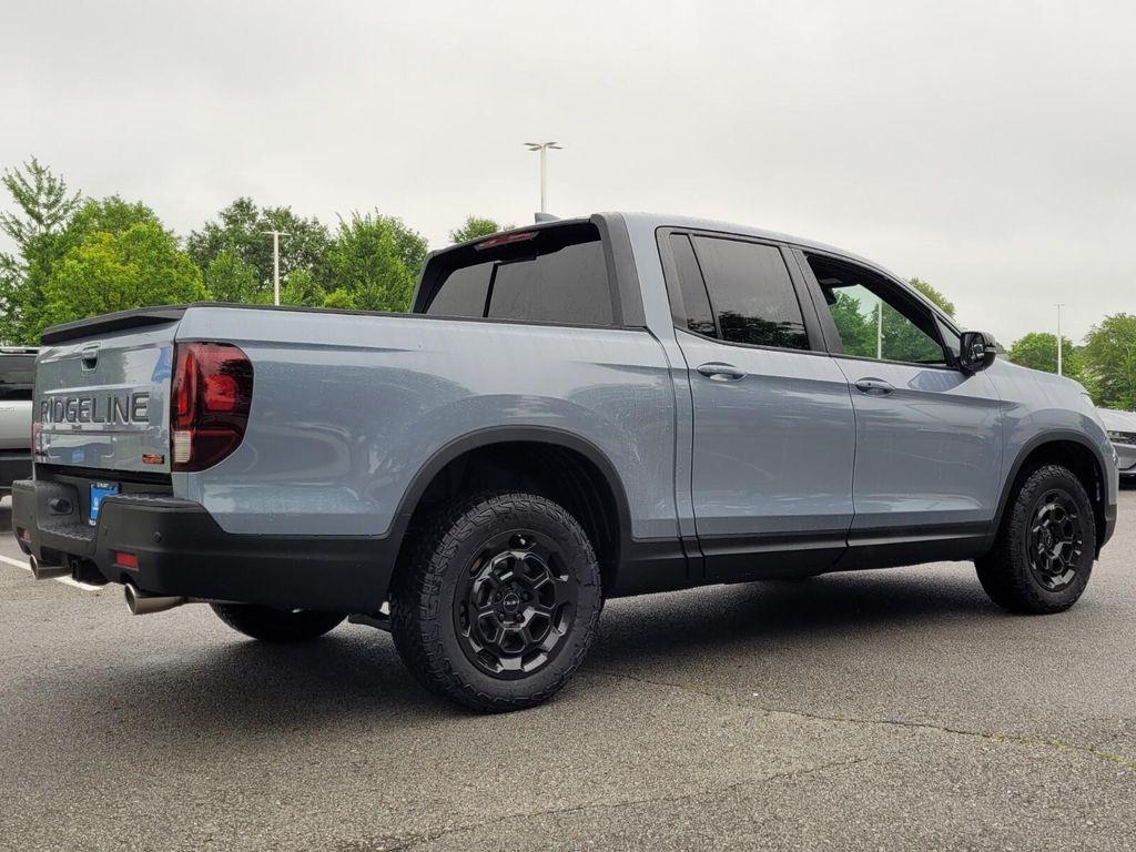 new 2025 Honda Ridgeline car, priced at $46,237