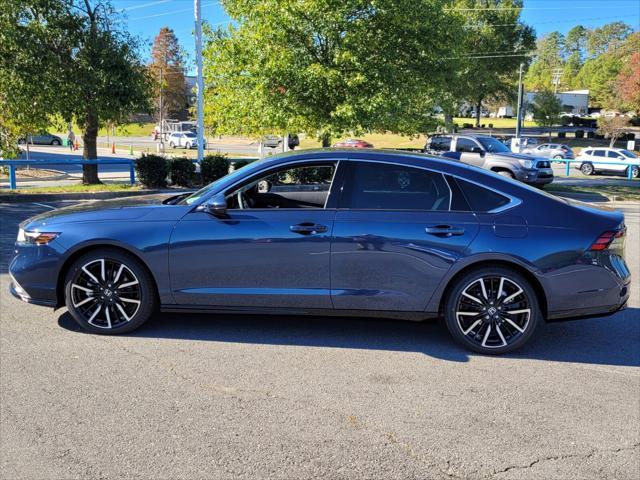 new 2025 Honda Accord Hybrid car, priced at $40,395