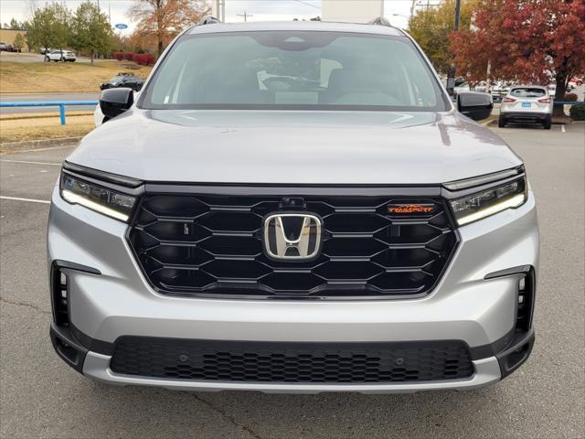 new 2025 Honda Pilot car, priced at $49,274