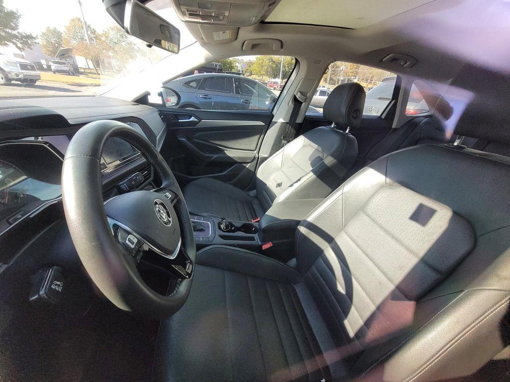 used 2021 Volkswagen Jetta car, priced at $12,300