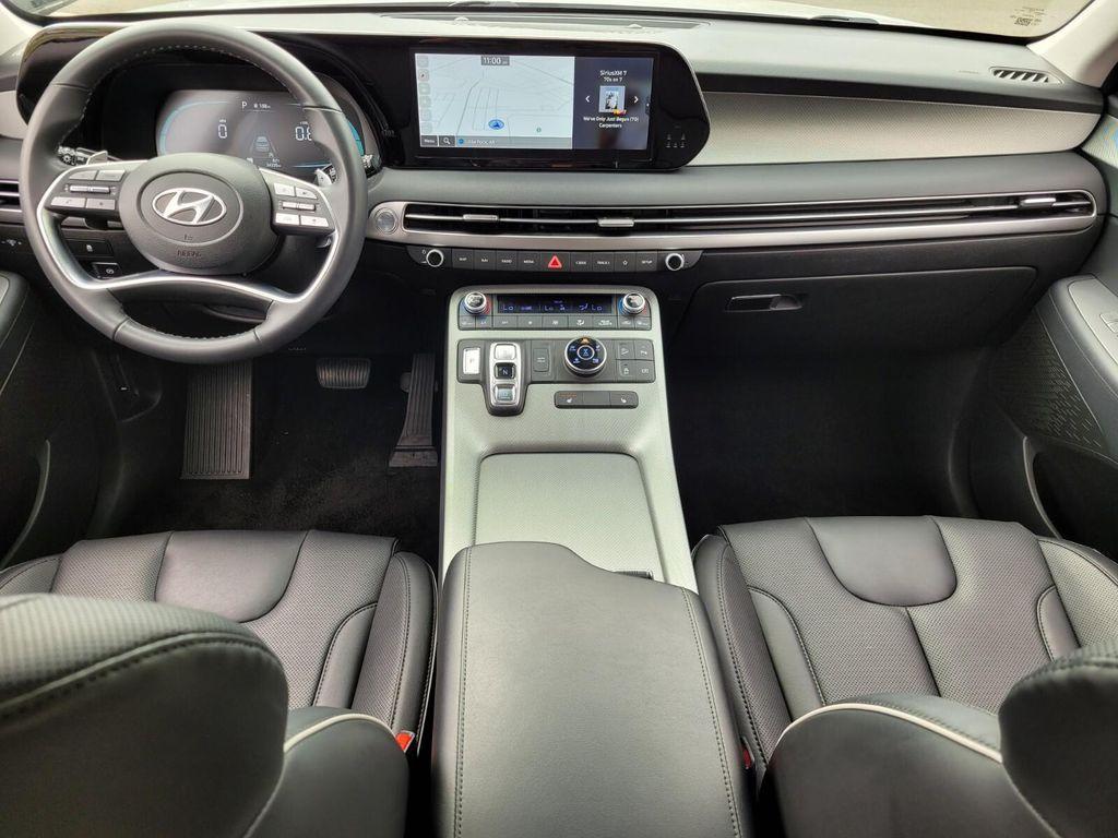 used 2025 Hyundai Palisade car, priced at $36,339