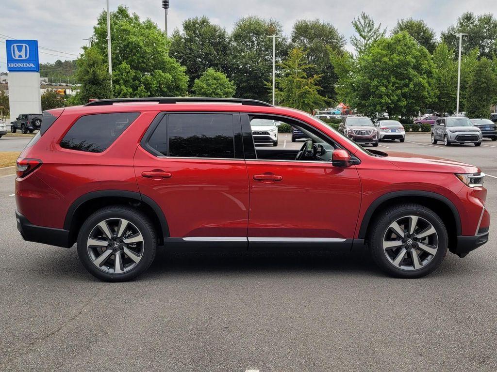 new 2025 Honda Pilot car, priced at $56,490