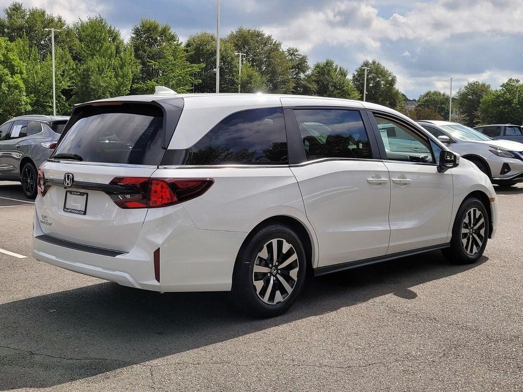 new 2026 Honda Odyssey car, priced at $44,700