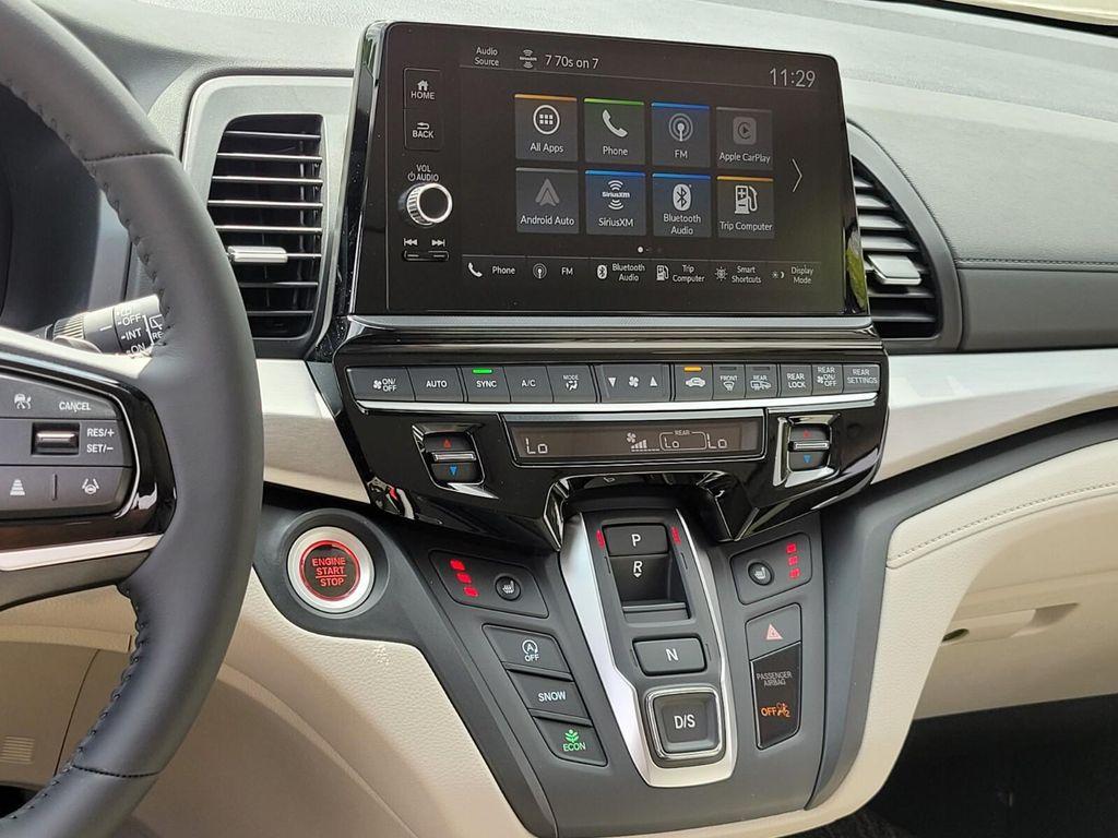 new 2026 Honda Odyssey car, priced at $44,700