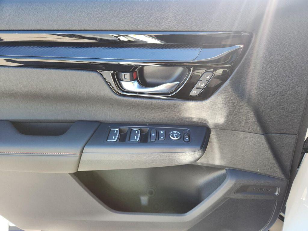 new 2026 Honda CR-V Hybrid car, priced at $44,155