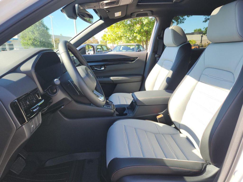 new 2026 Honda CR-V Hybrid car, priced at $44,155