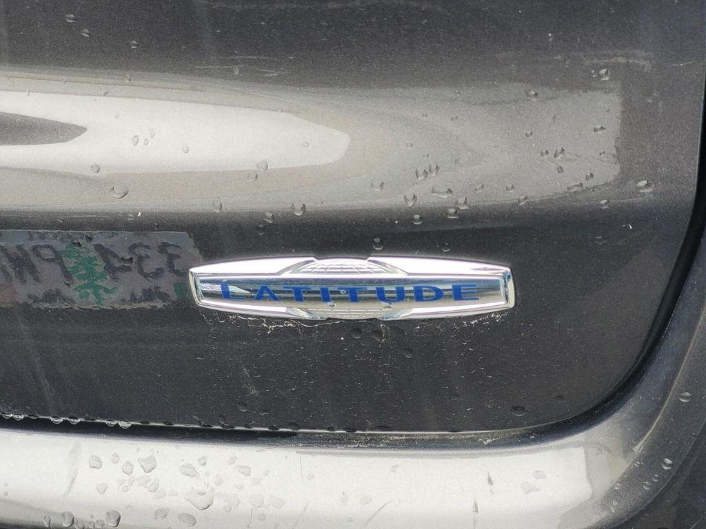 used 2022 Jeep Compass car, priced at $16,358