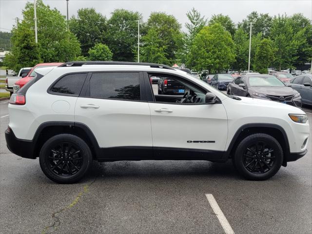used 2023 Jeep Cherokee car, priced at $23,667