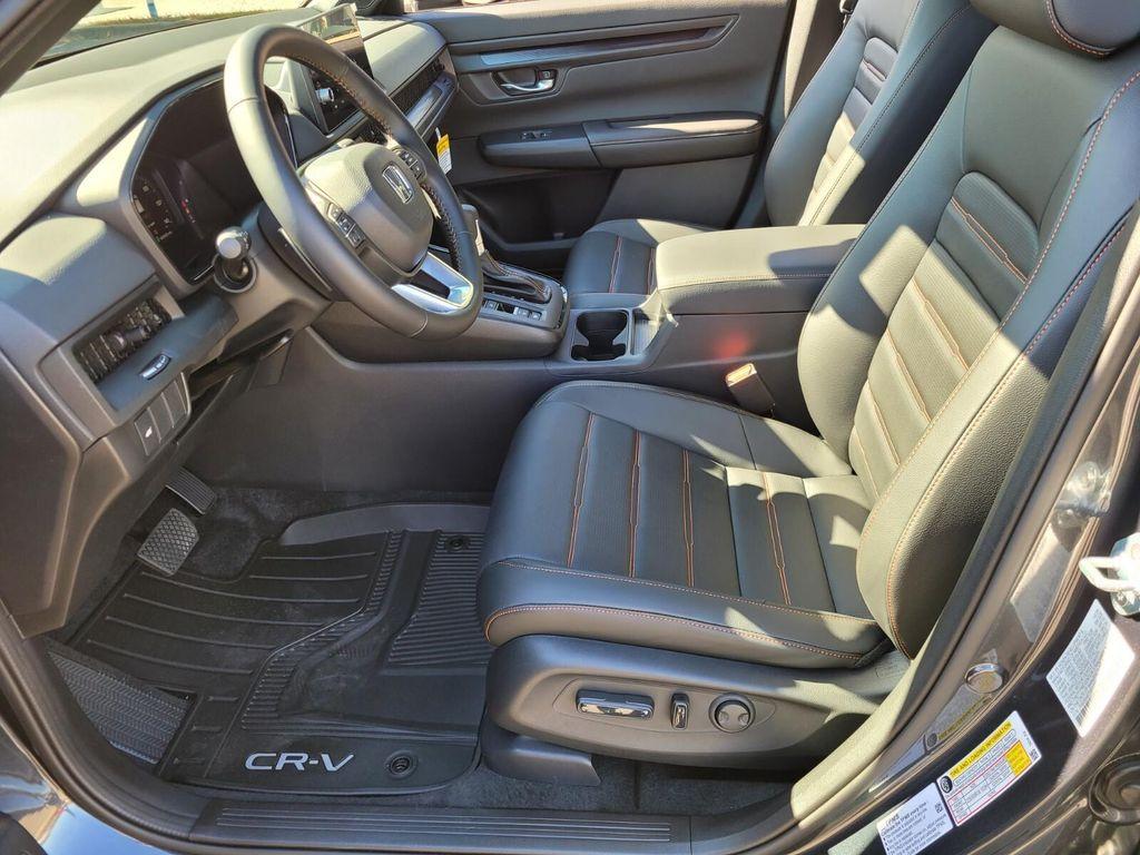new 2026 Honda CR-V Hybrid car, priced at $38,761
