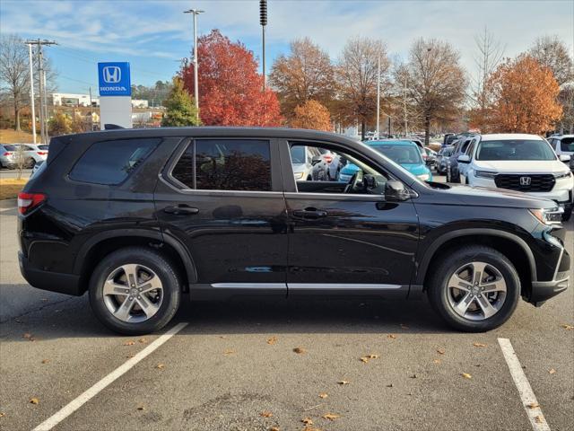 new 2025 Honda Pilot car, priced at $43,661