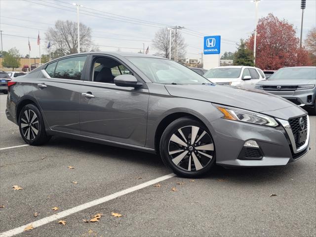 used 2022 Nissan Altima car, priced at $19,200