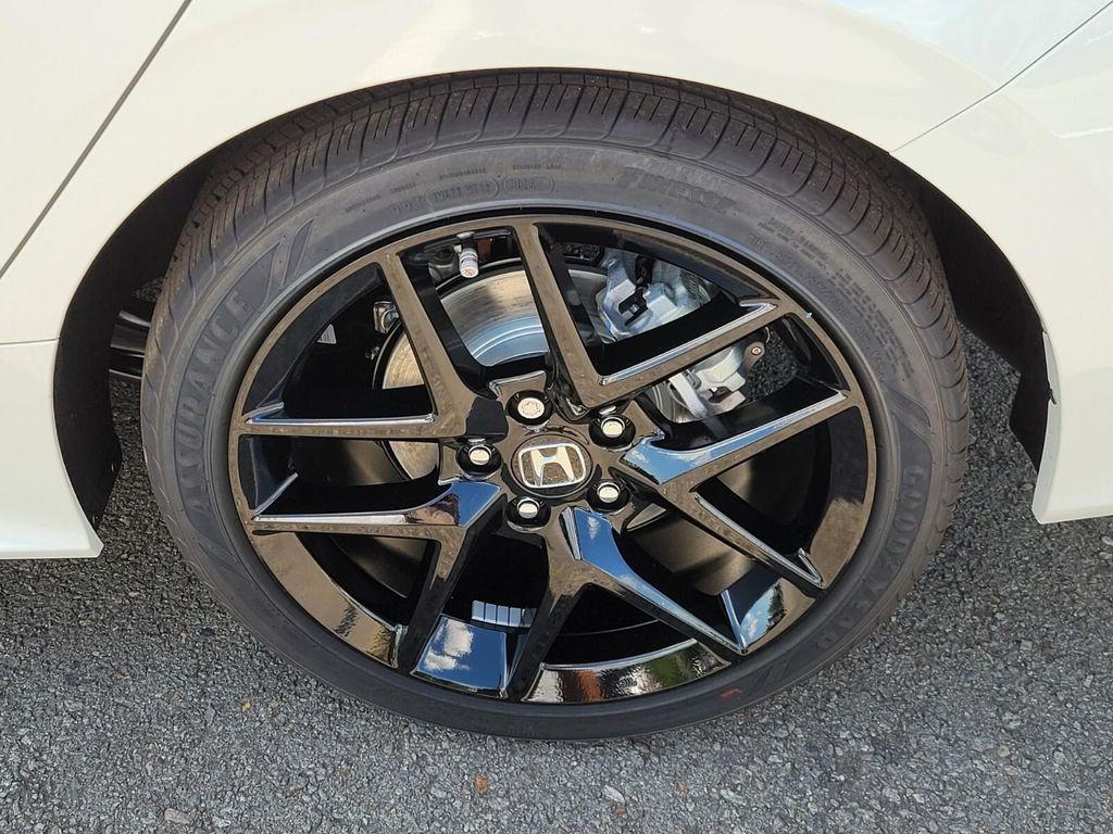 new 2026 Honda Civic Hybrid car, priced at $30,397