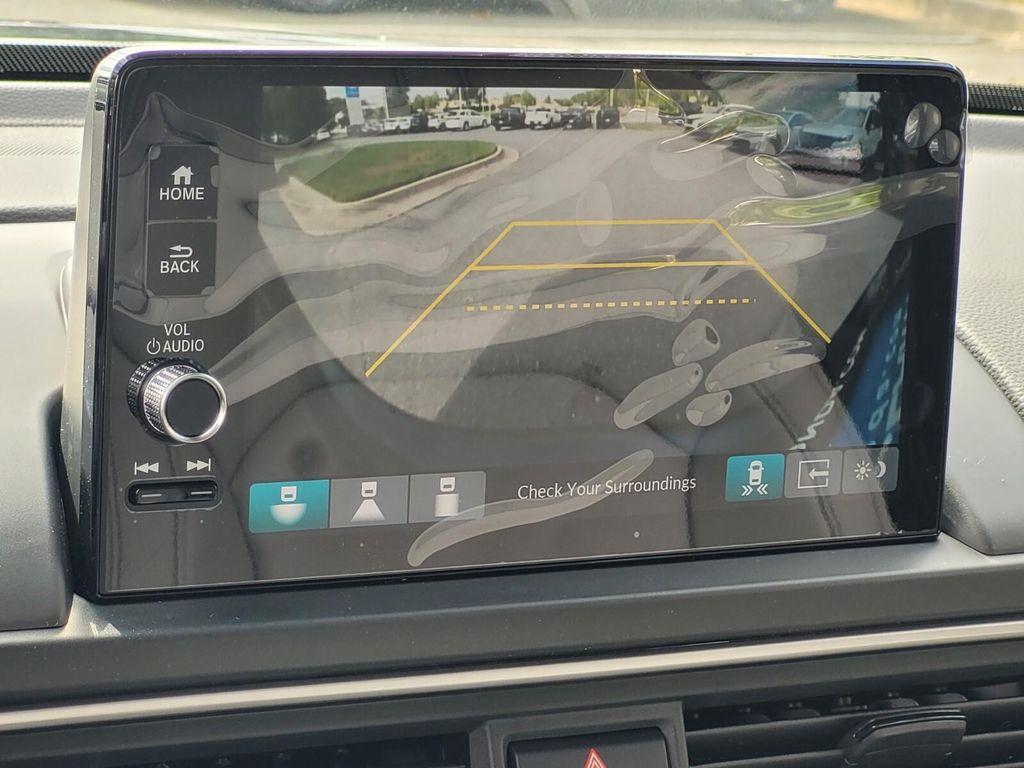 new 2025 Honda Pilot car, priced at $44,995