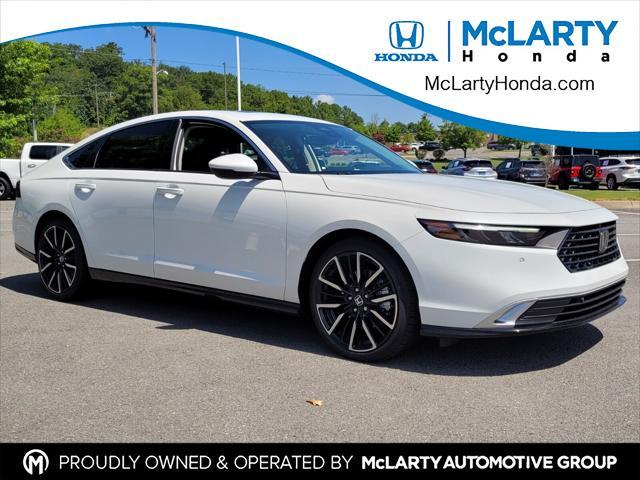 new 2025 Honda Accord Hybrid car, priced at $40,905