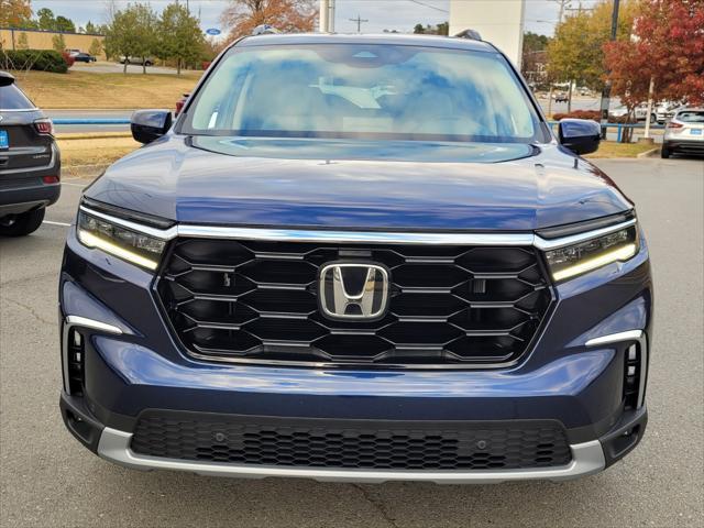 new 2025 Honda Pilot car, priced at $46,748