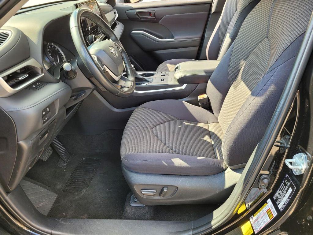 used 2023 Toyota Highlander car, priced at $31,000