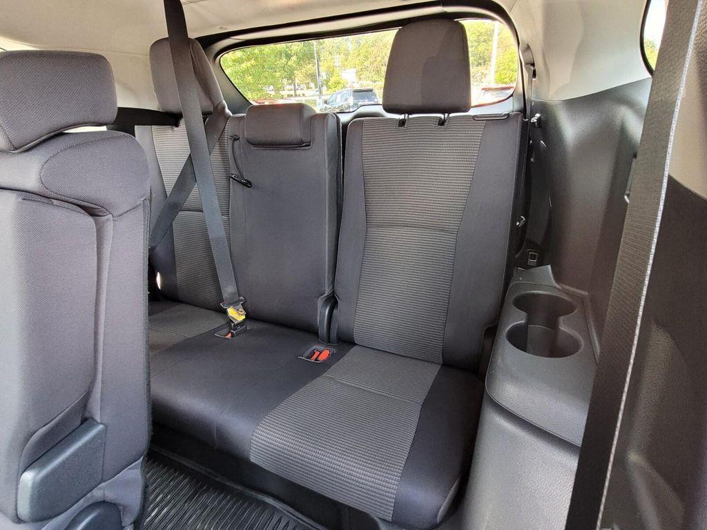 used 2023 Toyota Highlander car, priced at $31,000