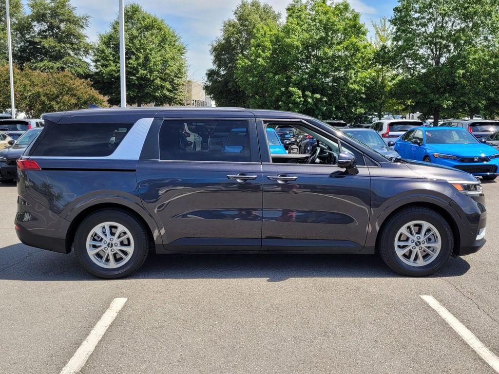used 2024 Kia Carnival car, priced at $30,746