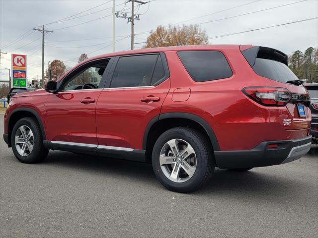 new 2025 Honda Pilot car, priced at $44,696