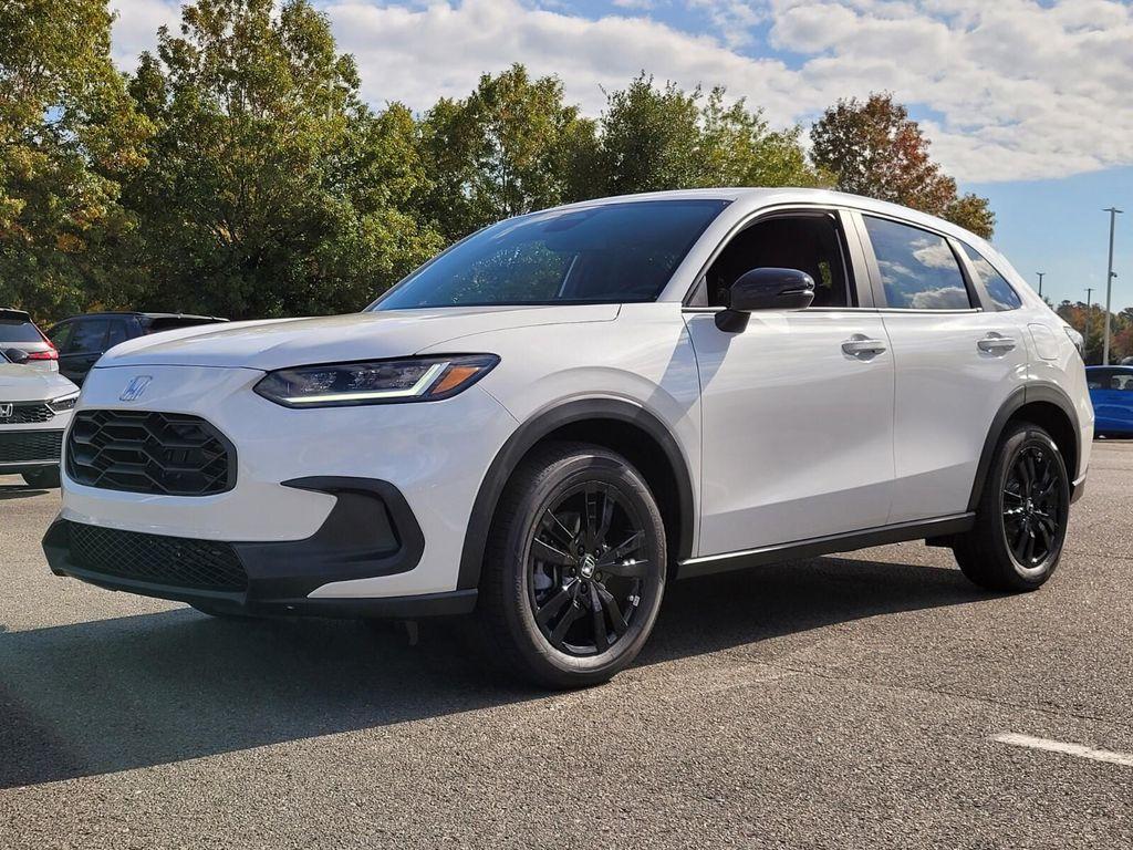 new 2026 Honda HR-V car, priced at $31,405
