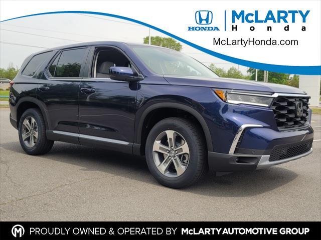 new 2025 Honda Pilot car, priced at $42,354