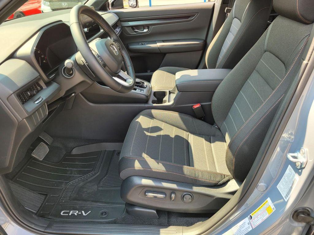 new 2026 Honda CR-V Hybrid car, priced at $39,035
