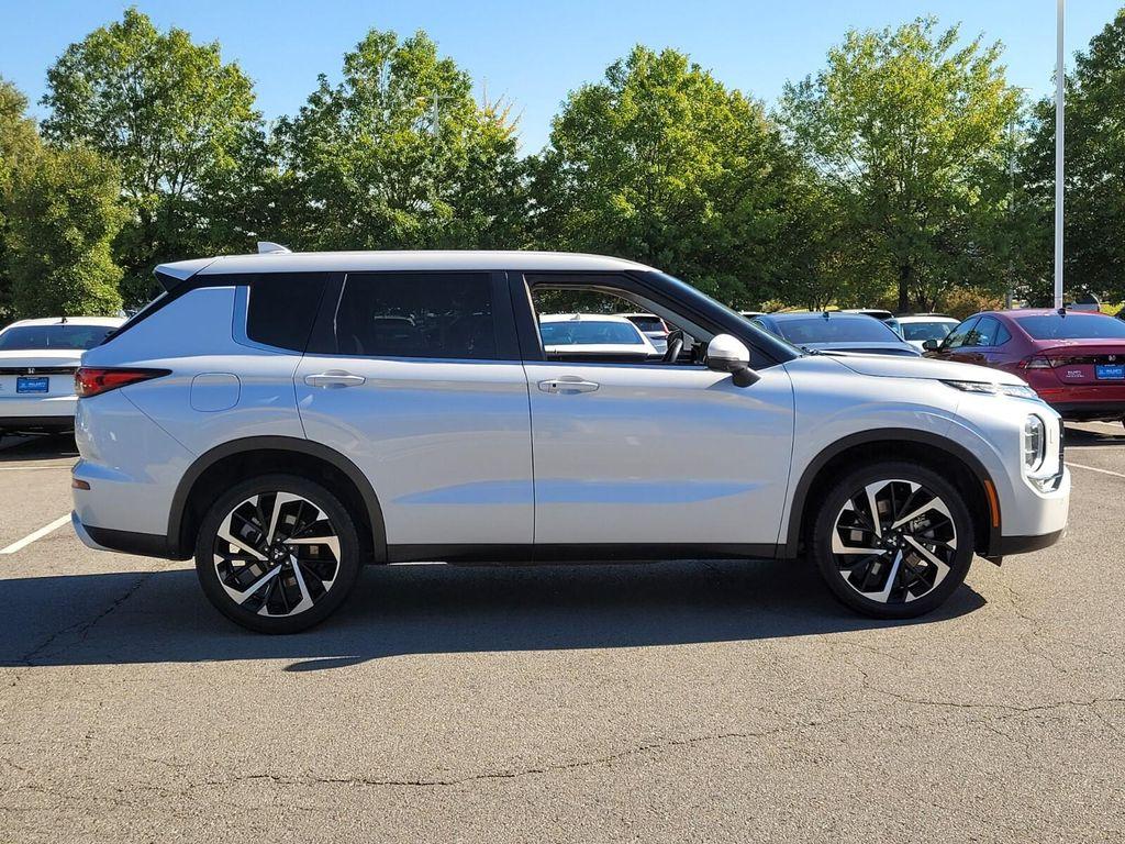 used 2024 Mitsubishi Outlander car, priced at $23,500