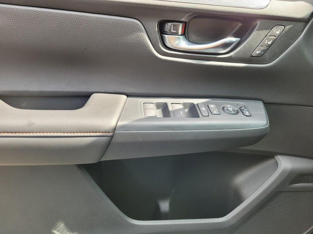 new 2026 Honda CR-V Hybrid car, priced at $41,675