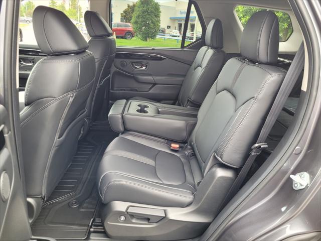 new 2025 Honda Pilot car, priced at $47,780