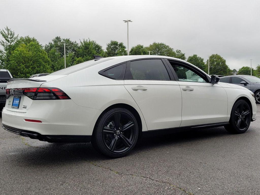 new 2025 Honda Accord Hybrid car, priced at $35,218