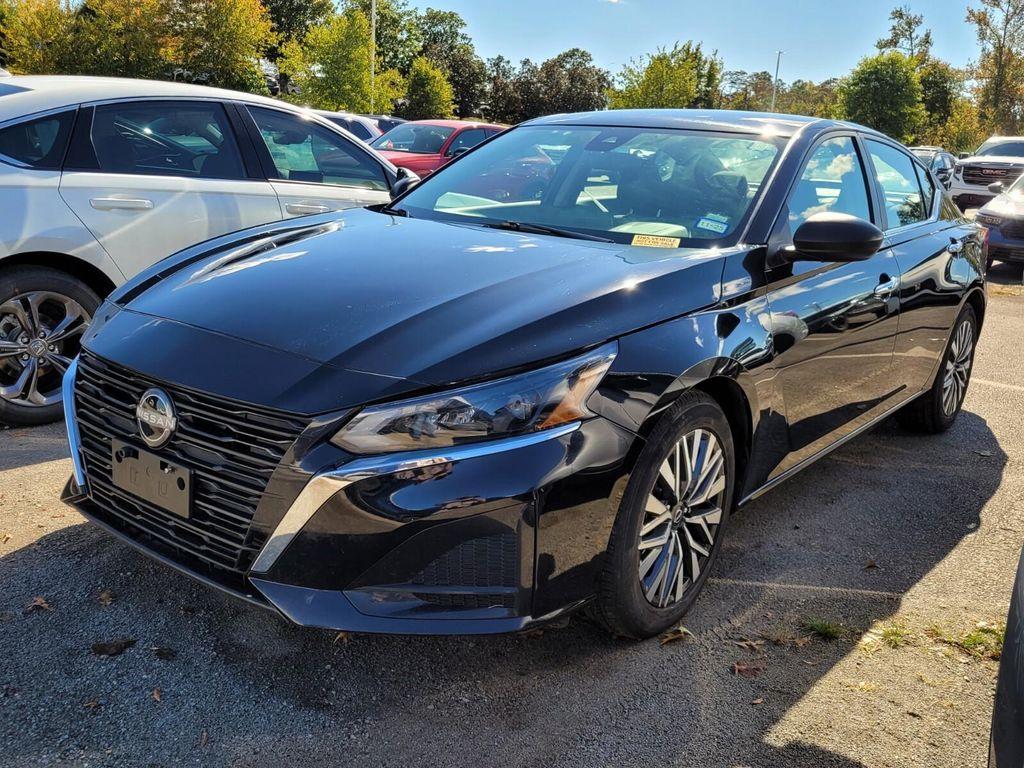 used 2024 Nissan Altima car, priced at $20,685