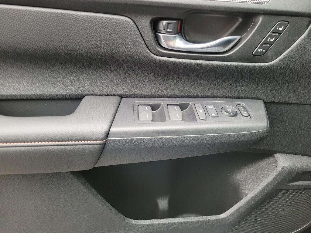 new 2026 Honda CR-V Hybrid car, priced at $38,761