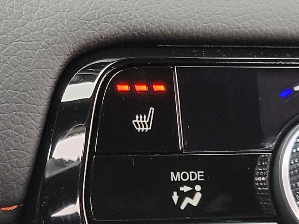 new 2025 Honda Pilot car, priced at $44,250